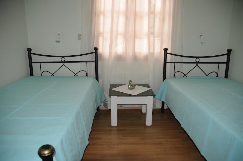 Ekavi * Sitia (Crete)